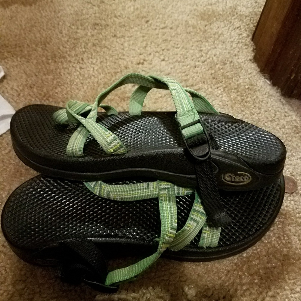 Womens chacos